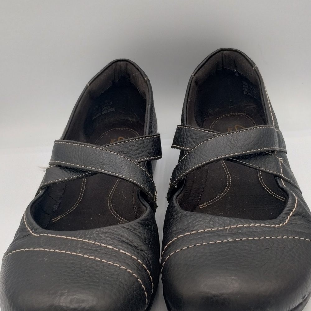 Clarks bendables, women's black flats, size 11 M - Picture 2 of 12